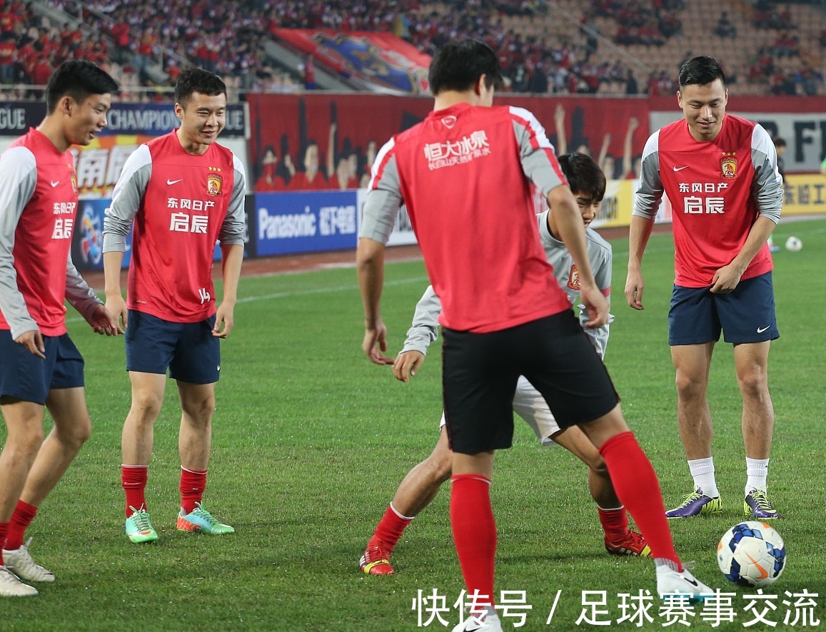 本菲卡2-0那不勒斯，里奥斯传射，巴雷罗破门（里奥斯传射、巴雷罗破门，本菲卡2-0战胜那不勒斯）