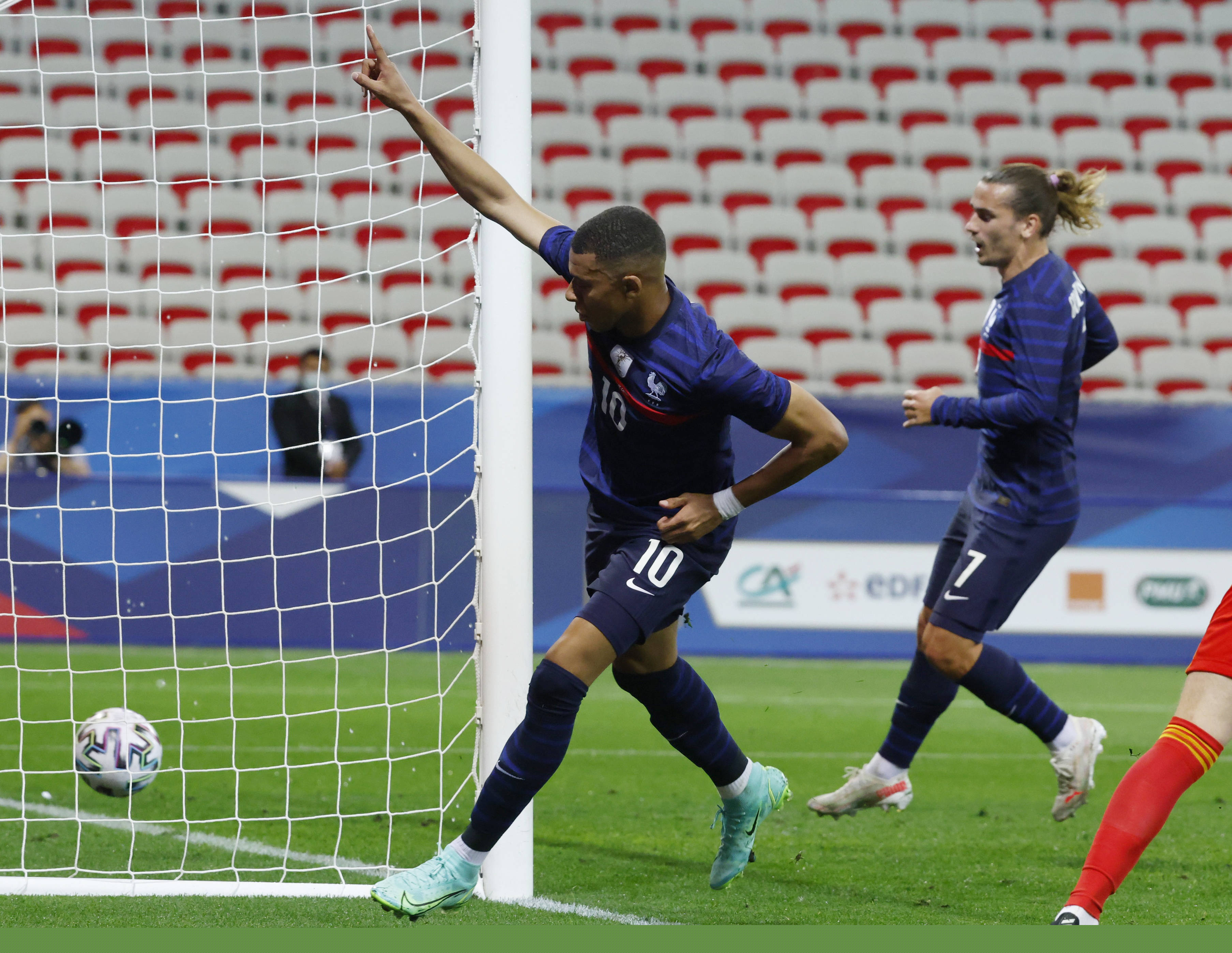 湖人名宿点评球队近况（湖人名宿解读球队现状）