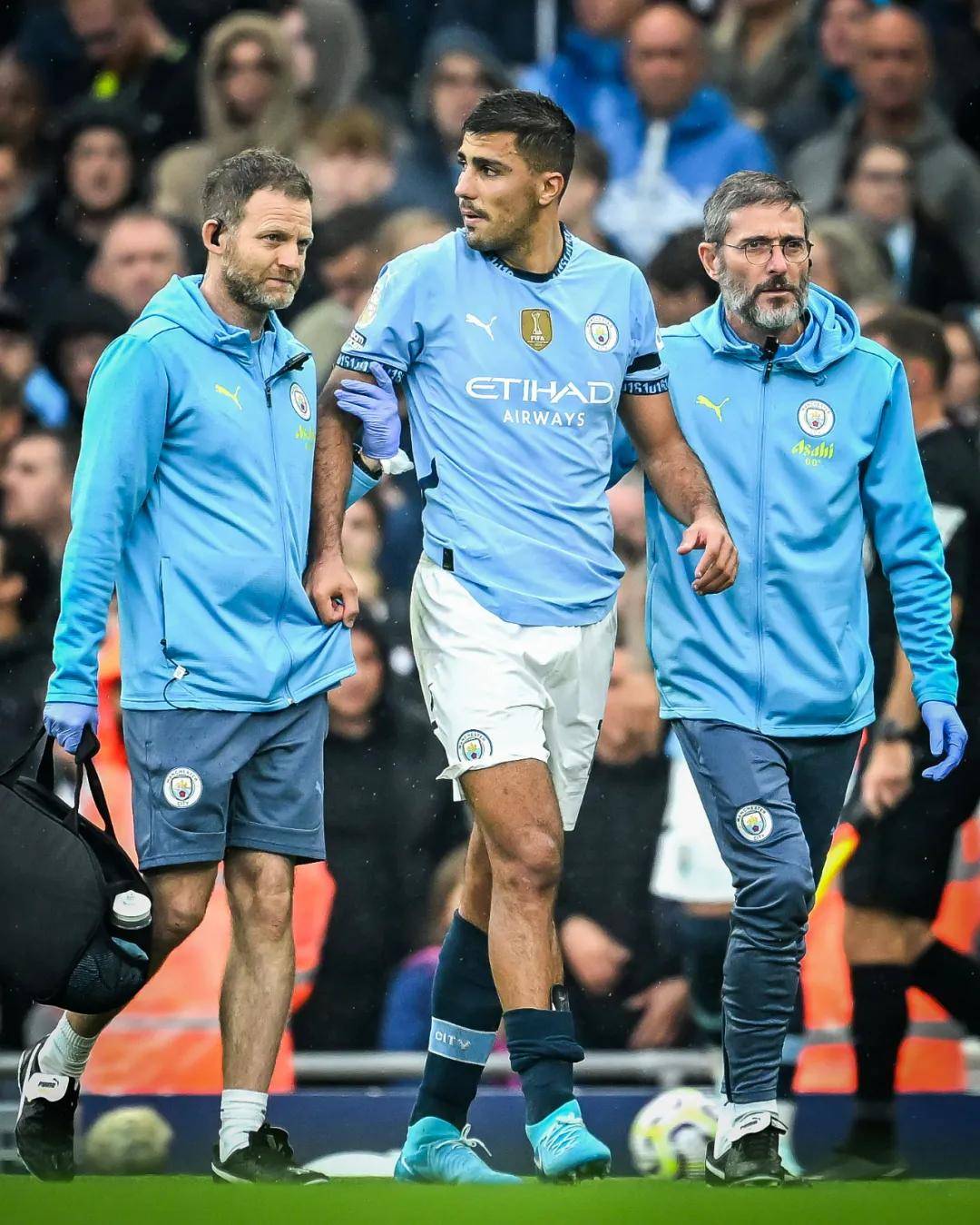 狼队官方：执行主席施瑜卸任，施佳瀛出任临时执行主席（狼队官宣：施瑜辞任执行主席，施佳瀛担任临时执行主席）