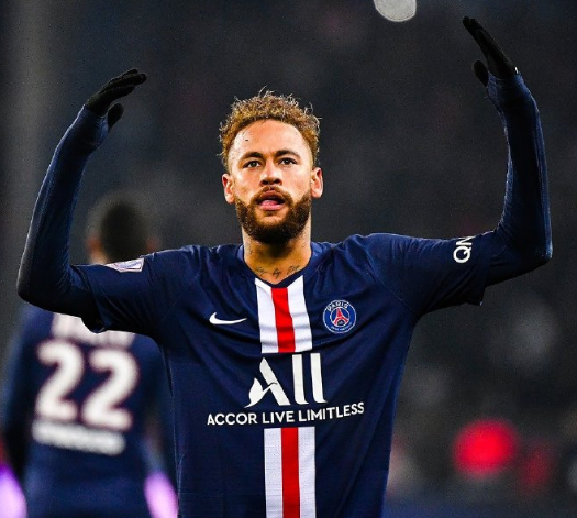 徐根宝：说我落伍的都不知道，我每天要看曼城、巴萨的比赛（徐根宝回应落伍质疑：我每天都看曼城和巴萨的比赛）