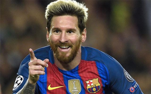 官方：大埔将在亚冠赛前为大埔火灾遇难者默哀一分钟（官方宣布：大埔队将在亚冠赛前为大埔火灾遇难者进行一分钟默哀）