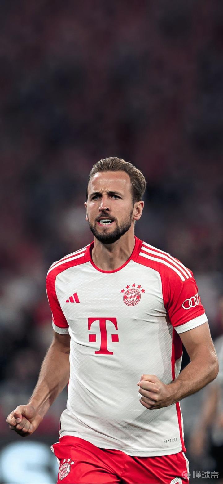 拉波尔塔：我们正着手在诺坎普为梅西立雕像，他值得如此致敬（拉波尔塔：诺坎普将为梅西树像，他当得起这份致敬）